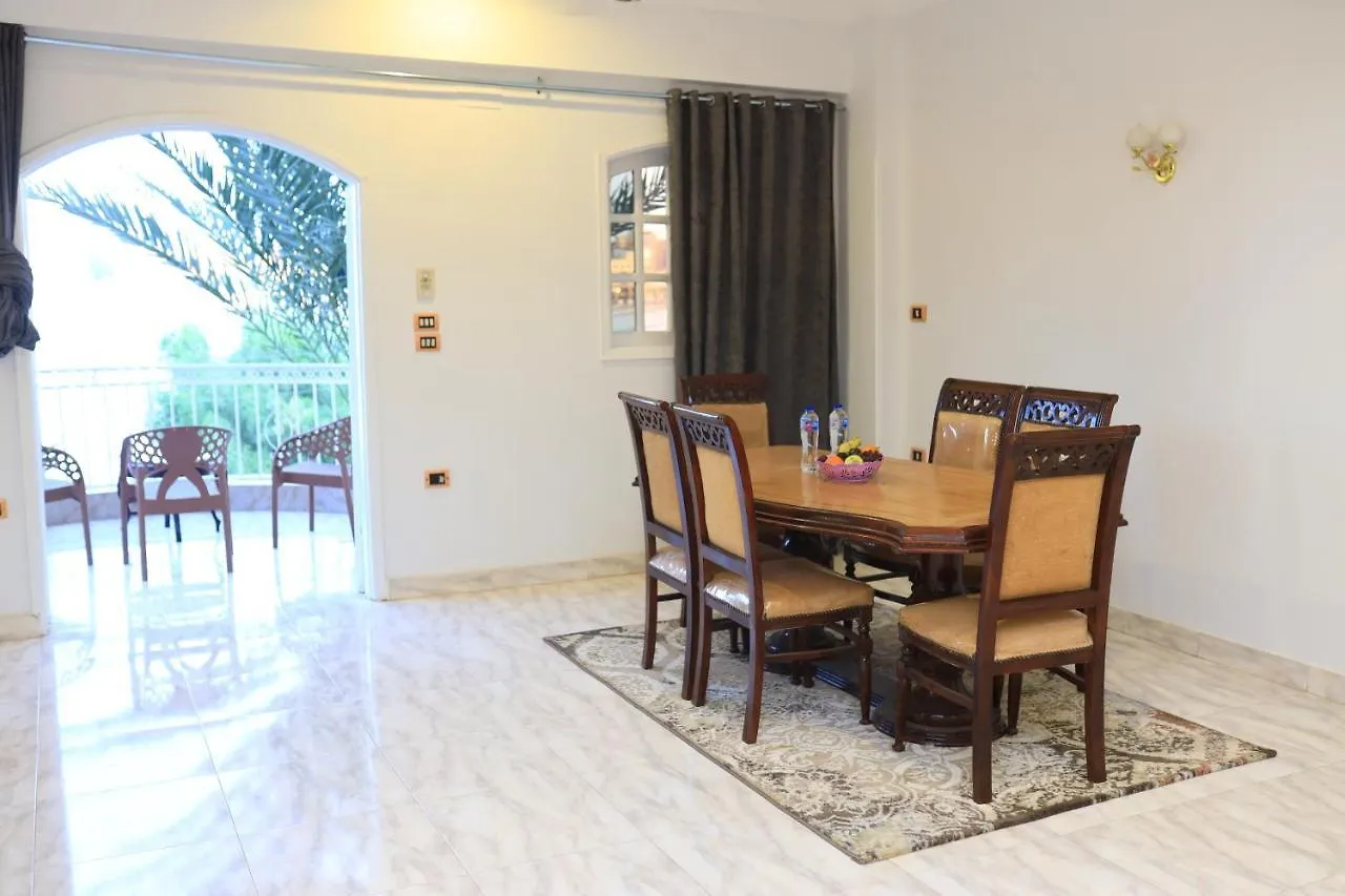 Full Moon House Apartment Luxor