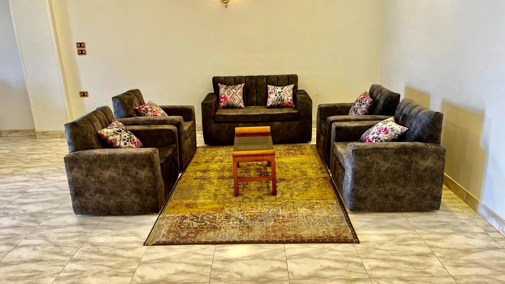 Ferienwohnung Full Moon House Luxor Apartment